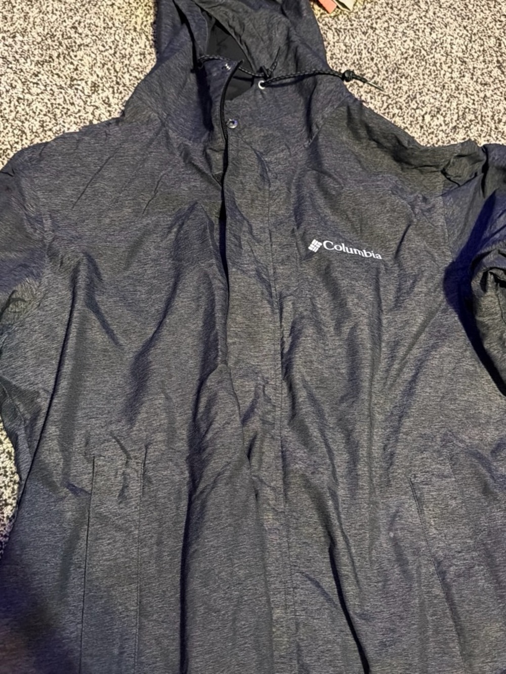 Columbia woman Hooded Grey rain jacket